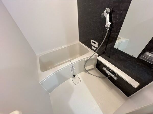 オクサリス淡路の浴室