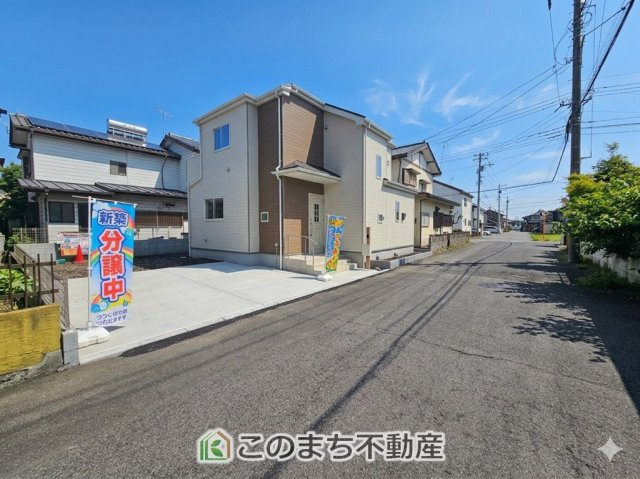 ハートフルタウン宇都宮市竹林町163番の前面道路含む現地写真|前面道路は広々としてます！運転が苦手な方でもお車の出し入れ簡単で安心です☆
