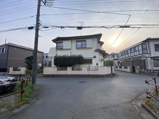 清瀬市中清戸5　売地の前面道路含む現地写真