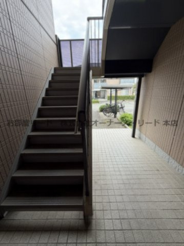 ソフィア小森野Bのロビー