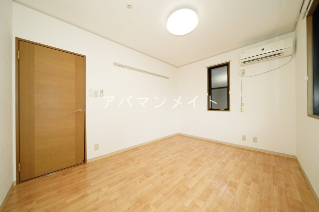 【寝室】 | サンコート東戸塚A | 戸塚周辺ならアパマンメイトへＬｅｔｓ Ｇｏ ！