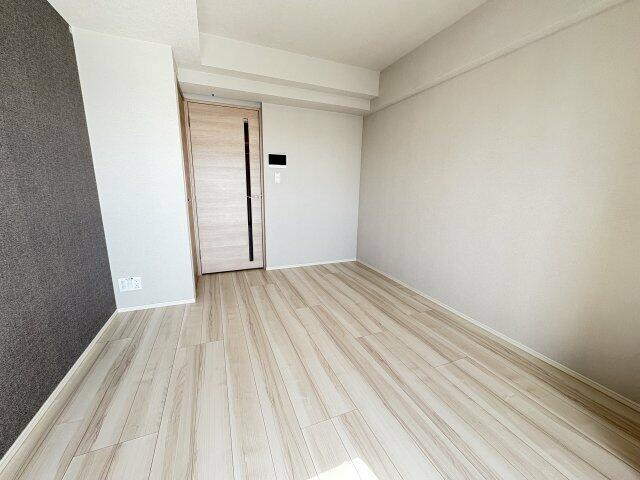 ジェノヴィア金町の洋室