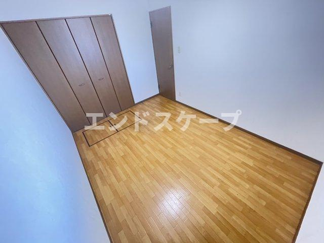 コンフォール石坂Dの洋室|高崎、前橋エリアのお部屋探しはエンドスケープまで！お客様の理想お聞かせ下さい♪
