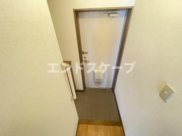 コンフォール石坂Dの玄関|高崎、前橋エリアのお部屋探しはエンドスケープまで！お客様の理想お聞かせ下さい♪