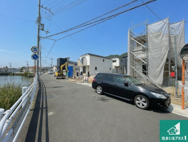 西宮市生瀬東町　第1期　新築一戸建ての前面道路含む現地写真|周辺は落ち着いた街並みの住宅地！子育てがしやすい住環境です！まだ未完成ですが、現地でしかわからない事もございます。是非一度ご覧ください。