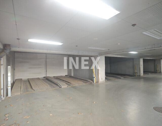 横浜市港北区篠原町の賃貸マンションの駐車場|敷地内機械式駐車場