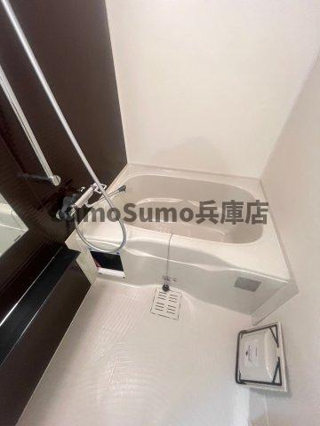 プレサンス神戸セレスティアの浴室|コンパクトで使いやすいお風呂です
