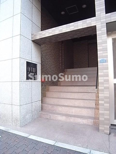 リーガル神戸中山手通のエントランス