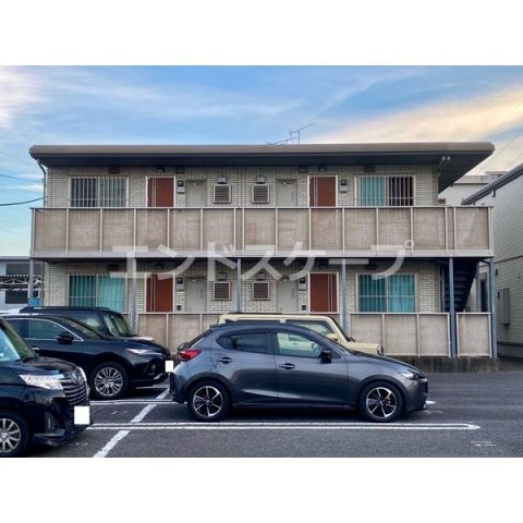 シャン・ド・フルール　Ⅱの駐車場|高崎、前橋エリアのお部屋探しはエンドスケープまで！お客様の理想お聞かせ下さい♪