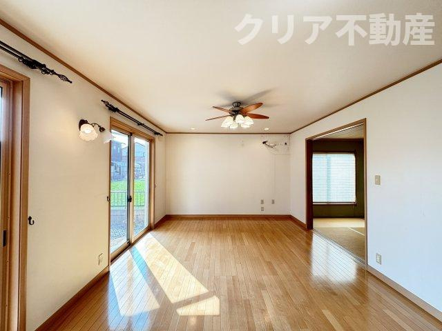 【居間・リビング】 | 前橋市箱田町中古住宅