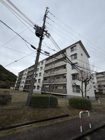 高倉台10団地44号棟