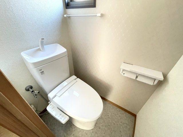 ライフタウニーB街区5号棟のトイレ