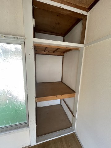 丸山町3丁目戸建の収納