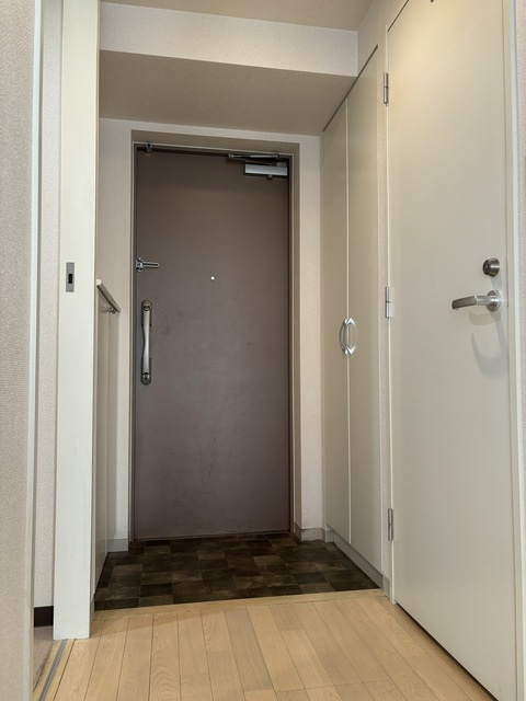 プライムゲートの玄関