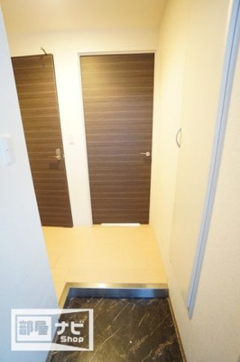 【玄関】 | アルファレガロ栗林
