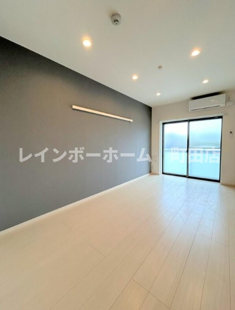 ヴィラ三ツ境※初期費用分割あと払いサービス利用可能物件の居間・リビング