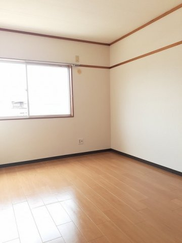 ファミール富士の内装