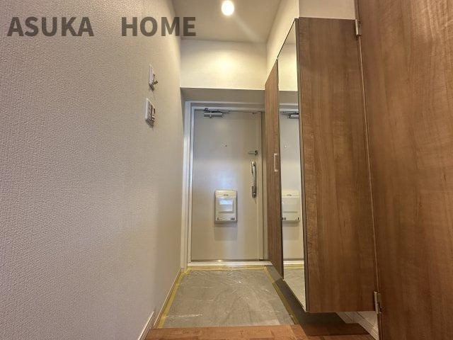 大口ハウスA棟のその他|生活雑貨や飲食店といったテナントが入っている複合商業施設アクロスプラザです。