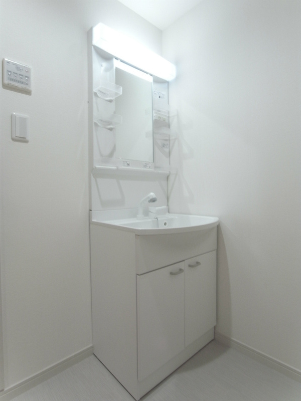 リブリサン石神井の独立洗面台