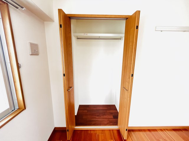 グランドール・コアの洋室