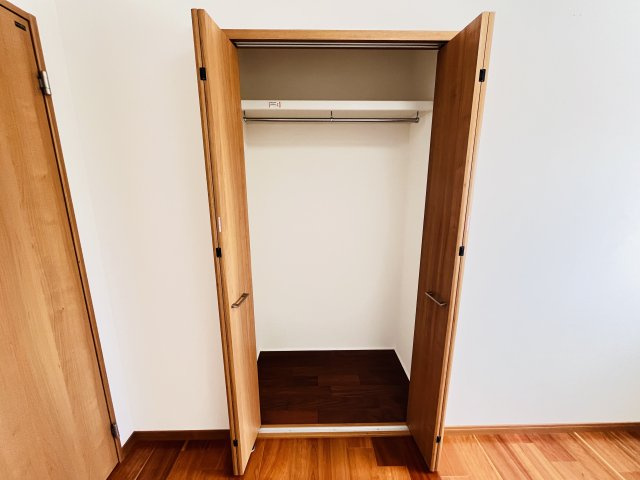 グランドール・コアの洋室