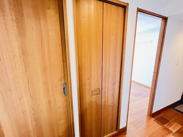 グランドール・コアの玄関