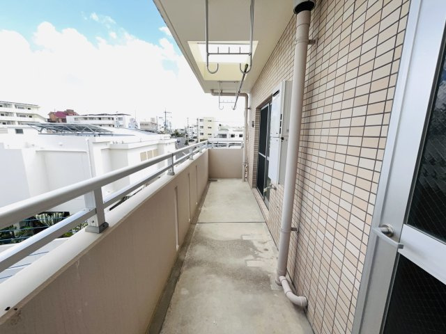 グランドール・コアのバルコニー|階数は異なります。