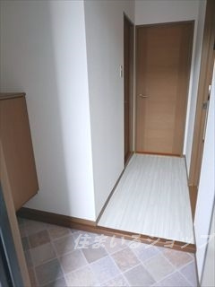 ファミールＨＩＲＯ　Ｂ棟の玄関