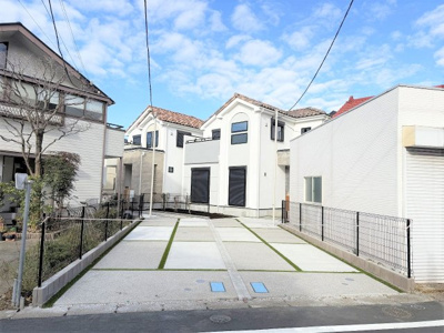 【外観】 | 【仲介手数料４７０万円が無料！！】■５ＬＤＫ＋車庫２台■ウルトラマン商店街を抜けた住宅街