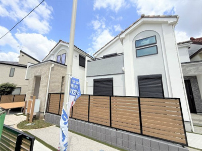 【外観】 | 【仲介手数料４７０万円が無料！！】■５ＬＤＫ＋車庫２台■ウルトラマン商店街を抜けた住宅街