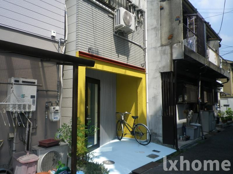 サテライト総持寺のエントランス|毎日通るエントランスはこのようになっています