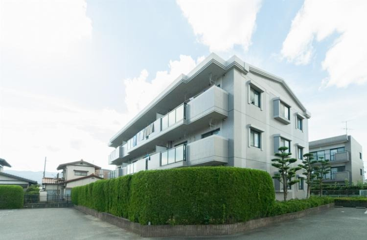 福岡市早良区田村２丁目の賃貸マンション