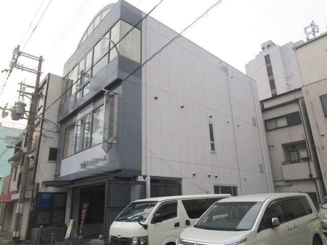 大阪市大正区平尾５丁目のビル