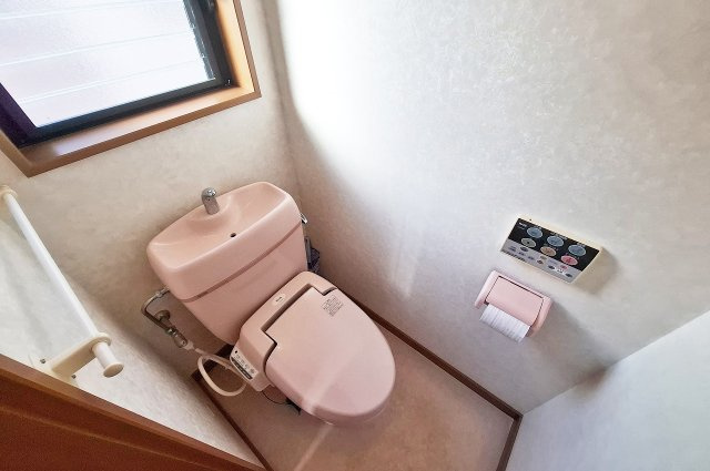 岸和田市尾生町5丁目のトイレ|2階トイレ