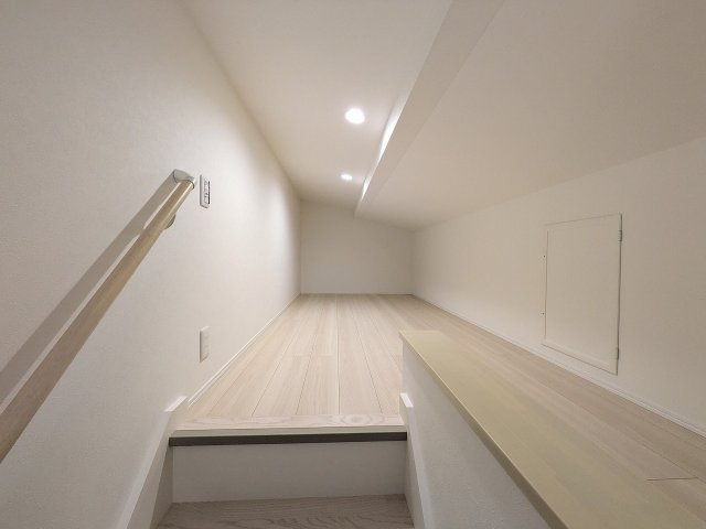 八王子市　小宮町　平屋（新築一戸建て）の収納|～固定階段で行き来のできる小屋裏収納～