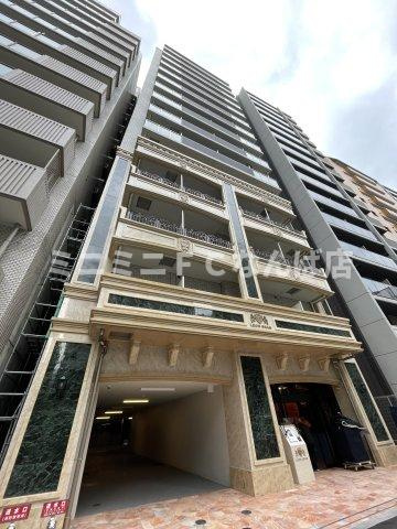 レオングラン本町橋の外観