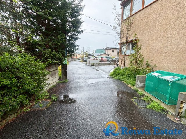 未入居戸建　茅ヶ崎市香川2丁目の前面道路含む現地写真