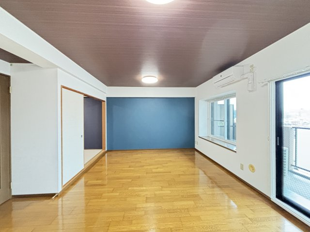 セレスト米子角盤町の居間・リビング