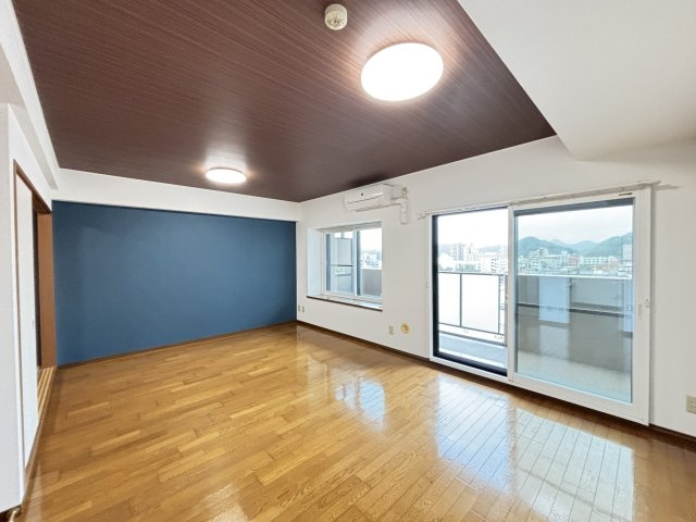 セレスト米子角盤町の居間・リビング