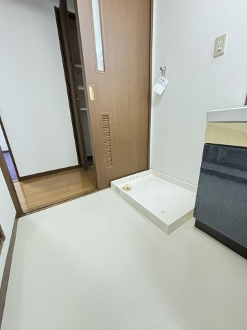 セレスト米子角盤町の洗面所