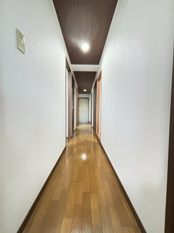 セレスト米子角盤町の玄関