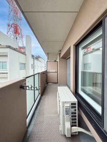 セレスト米子角盤町のバルコニー