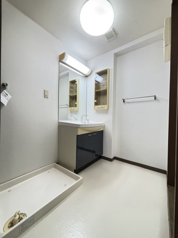 セレスト米子角盤町の洗面所