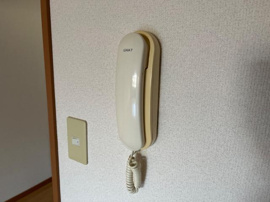 インターホン