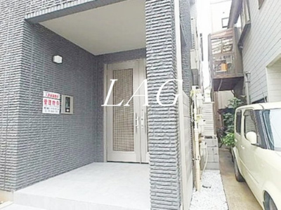 【エントランス】 | ラ・ルーチェ | エントランスです。