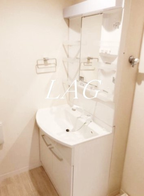 【洗面所】 | ラ・ルーチェ | 洗面台です。