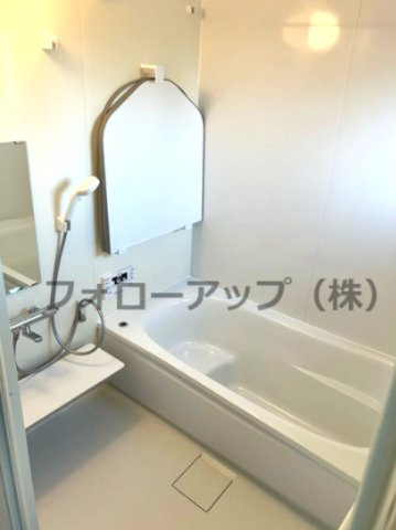 リーブルガーデン湖南市水戸町3期の浴室|ゆったり過ごせるお風呂です