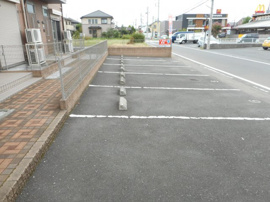駐車スペースもあります