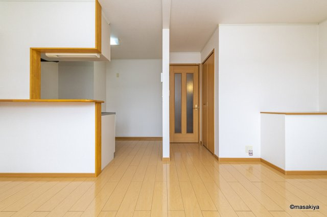 バードランド　Cの居間・リビング