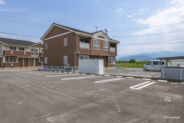 バードランド　Cの駐車場|駐車場